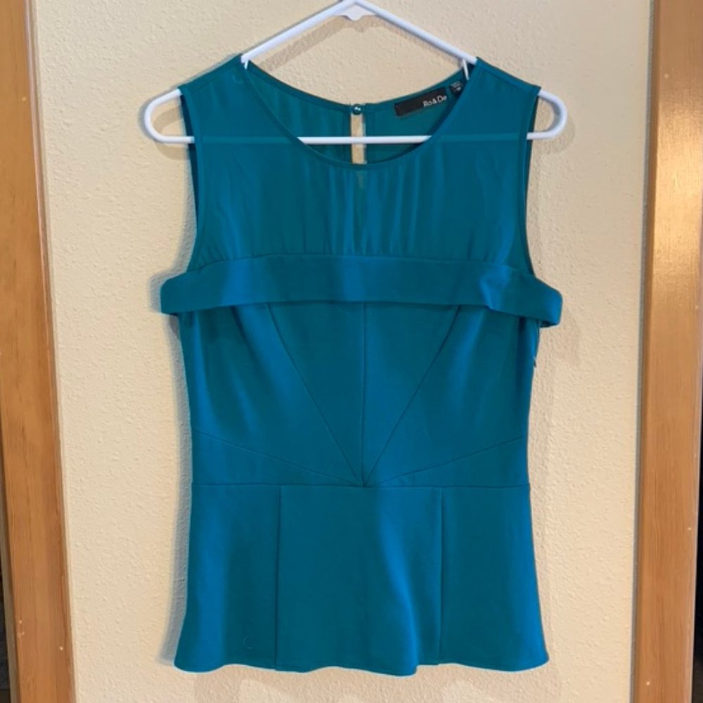 Ro & De Blue Peplum top M